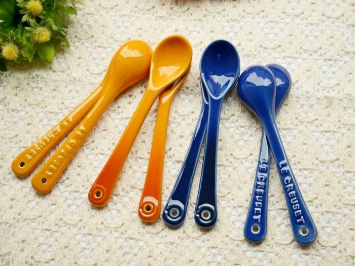 Baby Food Flavors - ملعقة قهوة سيراميك من لي كروز،