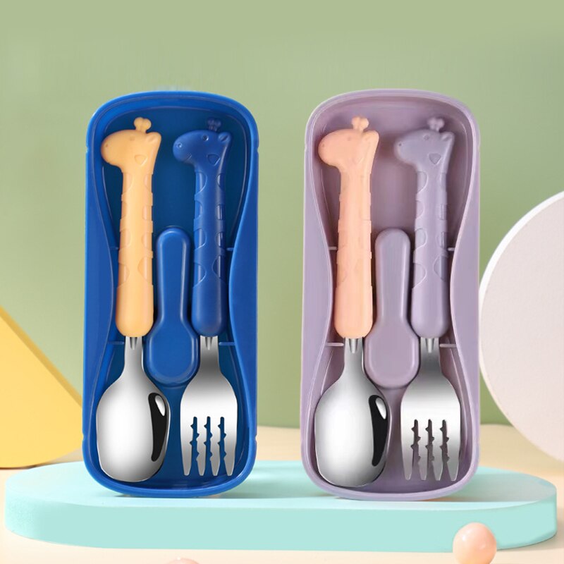قطعتان من أدوات المائدة للأطفا - مراجعة Baby Food Grater وسعره