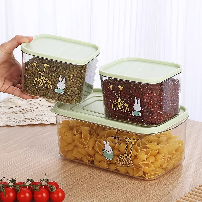 وعاء تخزين كرتوني كاوايي بتصمي - مراجعة First Food Jar وسعره