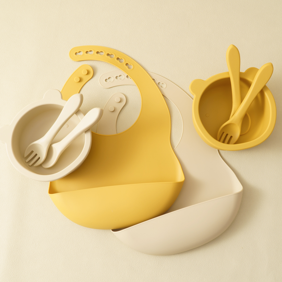 أدوات مائدة من السيليكون للأطف - مراجعة Baby Food Grater وسعره